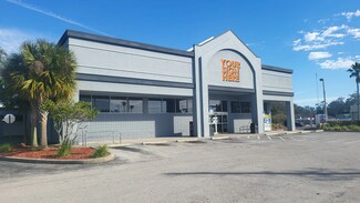 Plus de détails pour 100 Clearwater Largo Rd, Largo, FL - Local commercial à louer