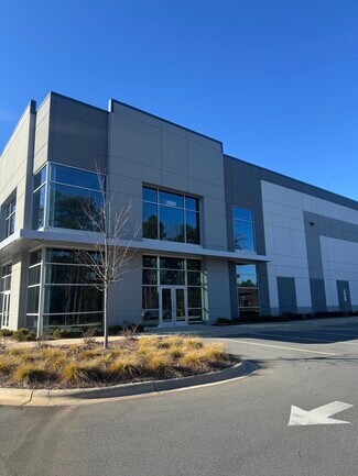 Plus de détails pour 13359 Reese Blvd, Huntersville, NC - Industriel/Logistique à louer