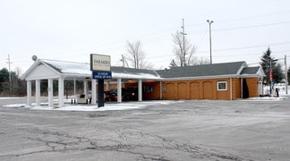 Plus de détails pour 405 E Main St, Canfield, OH - Local commercial à louer