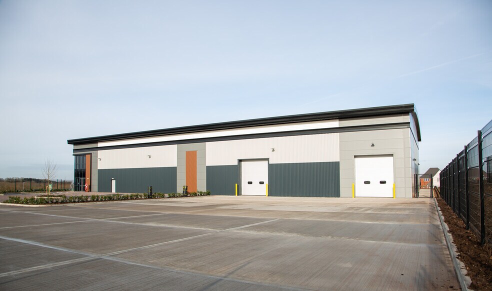 Hill Top, Derby à louer - Photo de l’immeuble – Image 3 sur 11