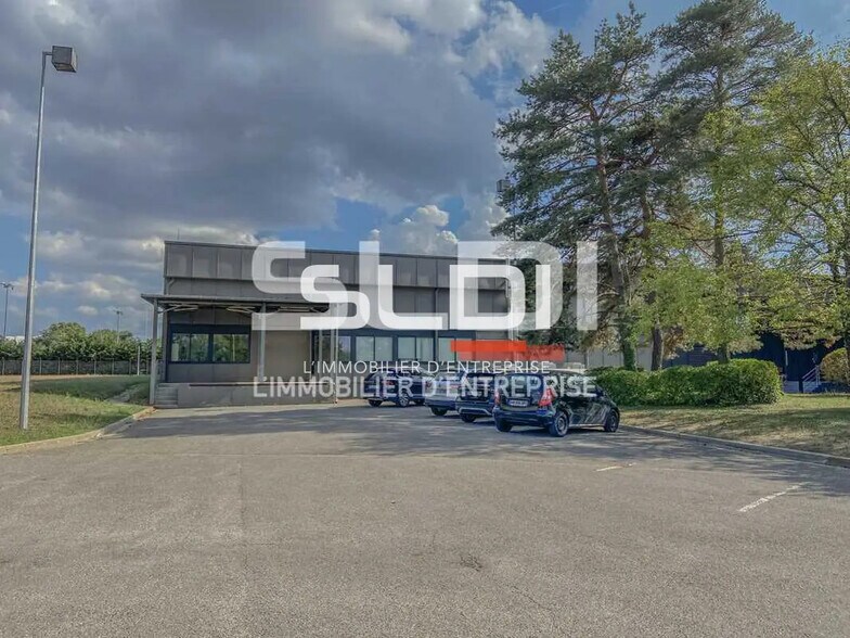 Bureau dans Rillieux-la-Pape à louer - Photo de l’immeuble – Image 2 sur 6