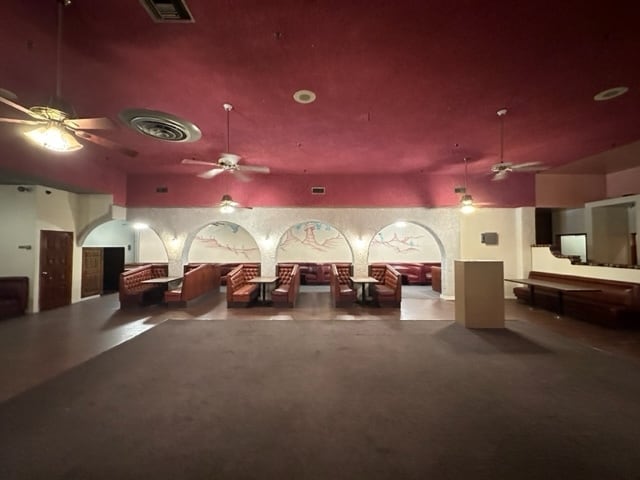 540 W Main St, Barstow, CA à louer - Photo intérieure – Image 2 sur 28