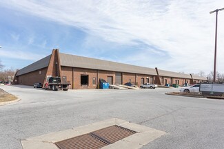 Plus de détails pour 717 Hammonds Ferry Rd, Linthicum Heights, MD - Industriel/Logistique à louer