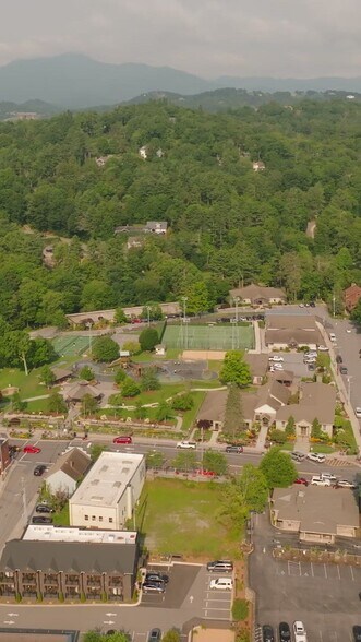 TBD Main St, Blowing Rock, NC à vendre - Vidéo sur l’annonce professionnelle – Image 2 sur 17