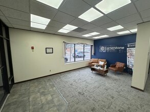 243 E Liberty St, Wooster, OH à louer Photo intérieure– Image 2 sur 11