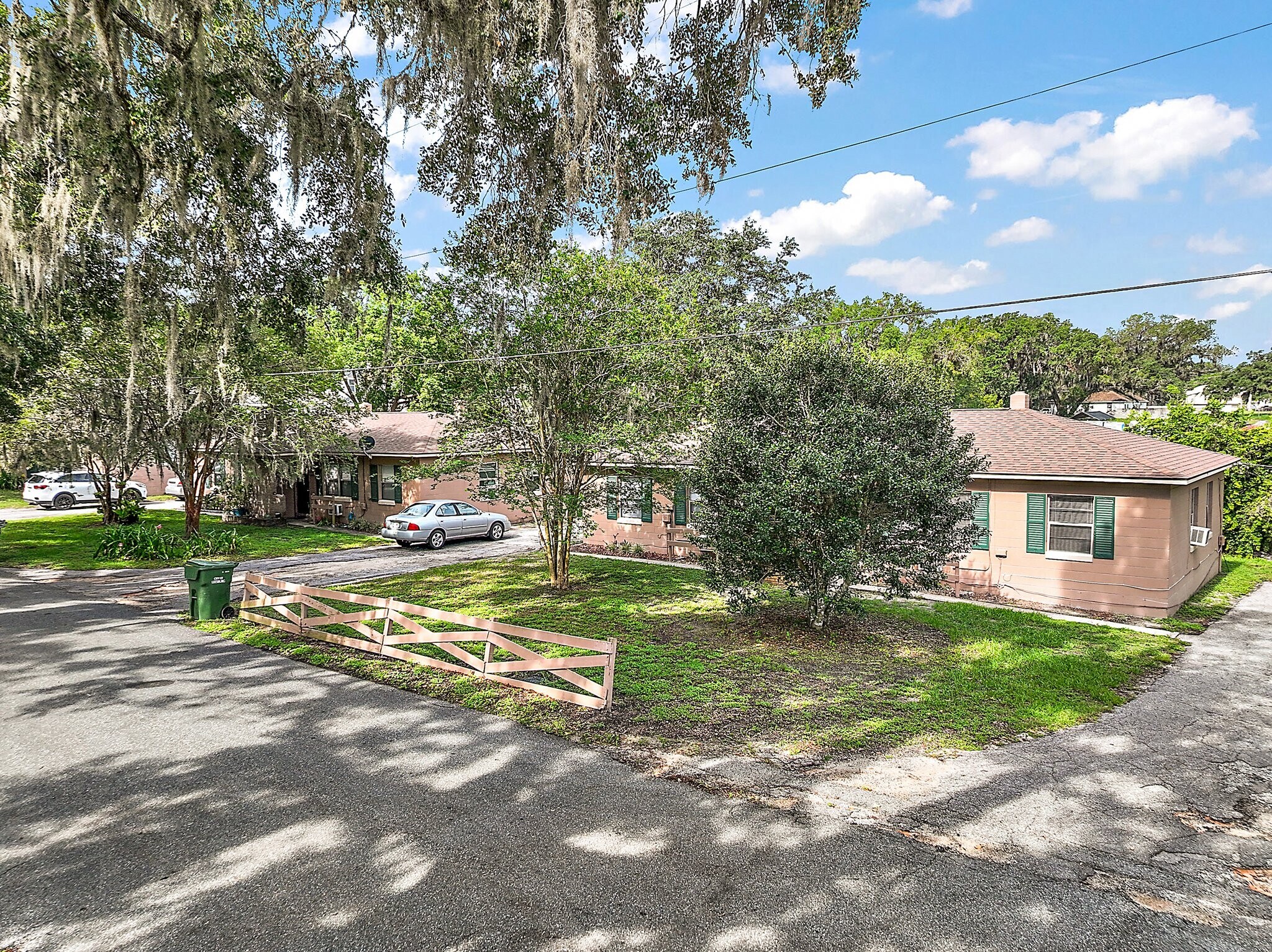 1105 Johnson St, Leesburg, FL à vendre Photo principale– Image 1 sur 20