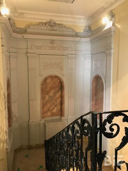 4-6 Cours De L'Intendance, Bordeaux à louer - Hall d’entrée – Image 3 sur 7