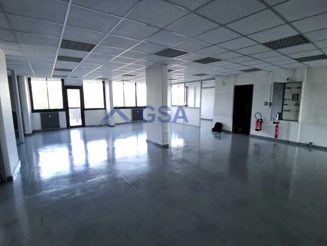 Melun, SEM 77000 - Lot B123 -  - Photo intérieure - Image 1 of 6