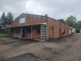 Plus de détails pour 1760 Brightwood Rd SE, New Philadelphia, OH - Bureau à vendre