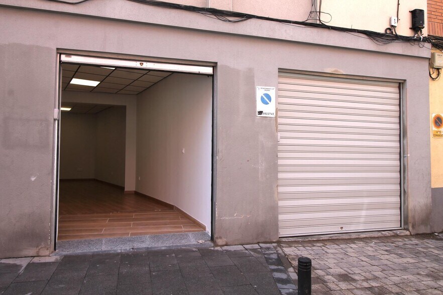 Immeuble residentiel dans Madrid, Madrid à vendre - Photo de l’immeuble – Image 1 sur 5