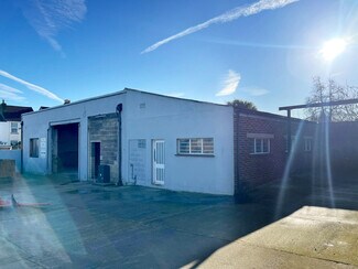Plus de détails pour 60 Napier Rd, Gillingham - Industriel/Logistique à vendre