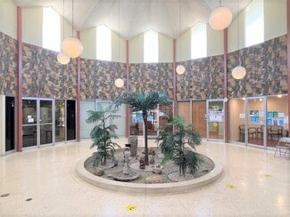 Plus de détails pour 18437 Saticoy St, Reseda, CA - Bureau/Médical à louer