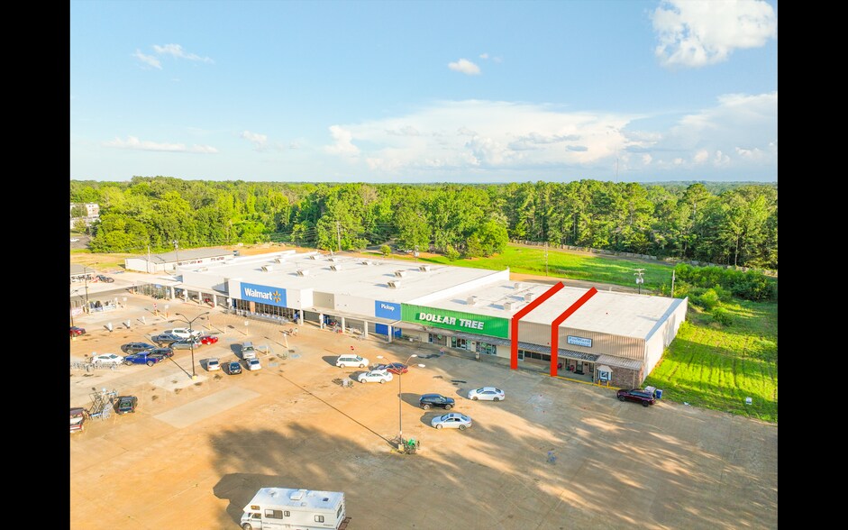 658 E Madison St, Houston, MS à louer - Photo de l’immeuble – Image 2 sur 8