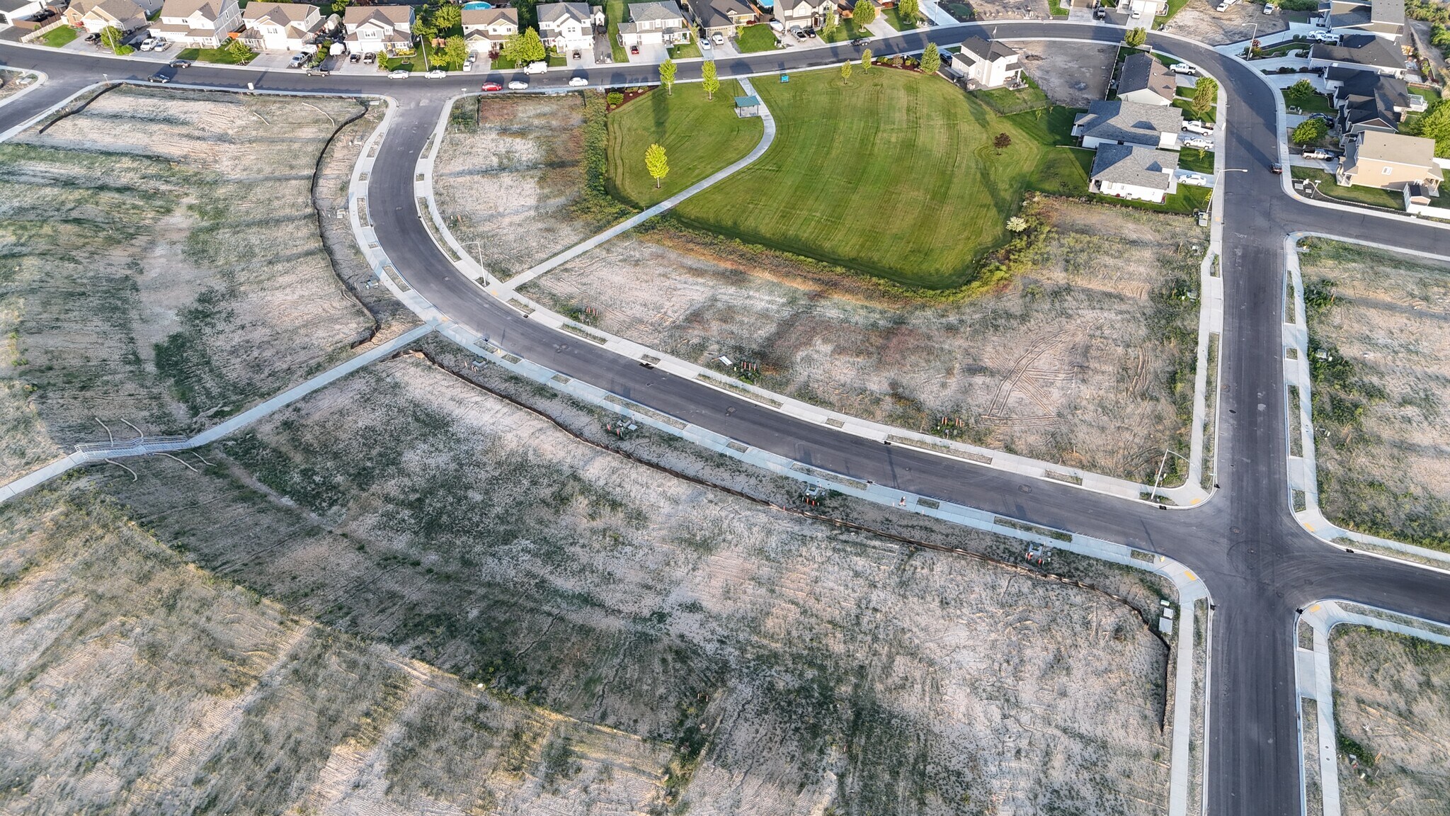 1647 S Beaumont Dr, Moses Lake, WA à vendre Aérien– Image 1 sur 14