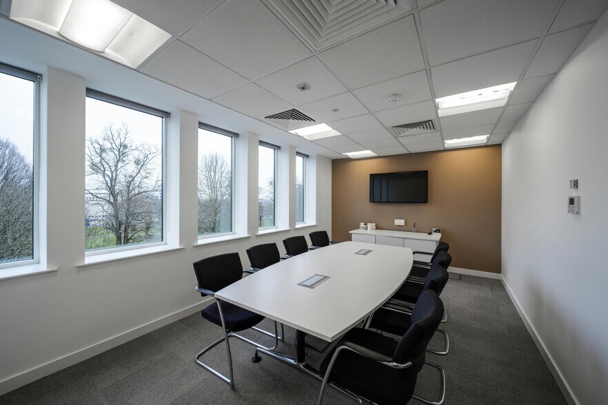 15-17 Cumberland Pl, Southampton à louer - Photo de l’immeuble – Image 3 sur 14