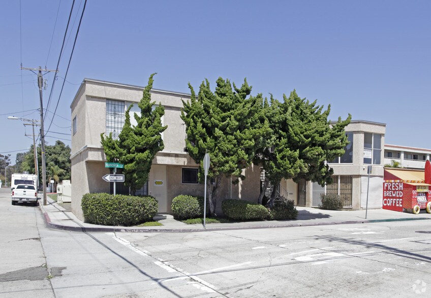 3354-3366 Hancock St, San Diego, CA à louer - Photo principale – Image 2 sur 7