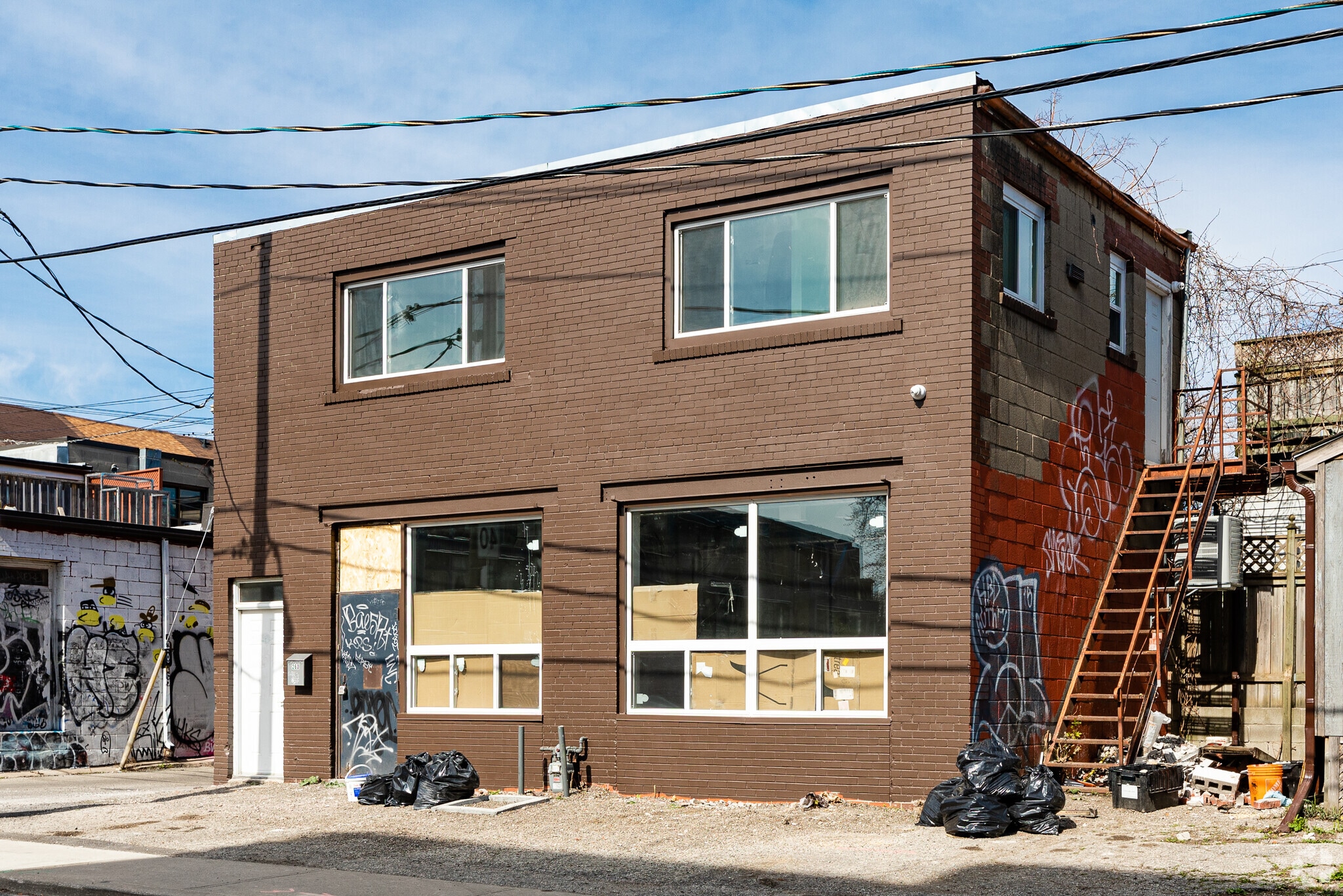 260 Niagara St, Toronto, ON à louer Photo principale– Image 1 sur 3