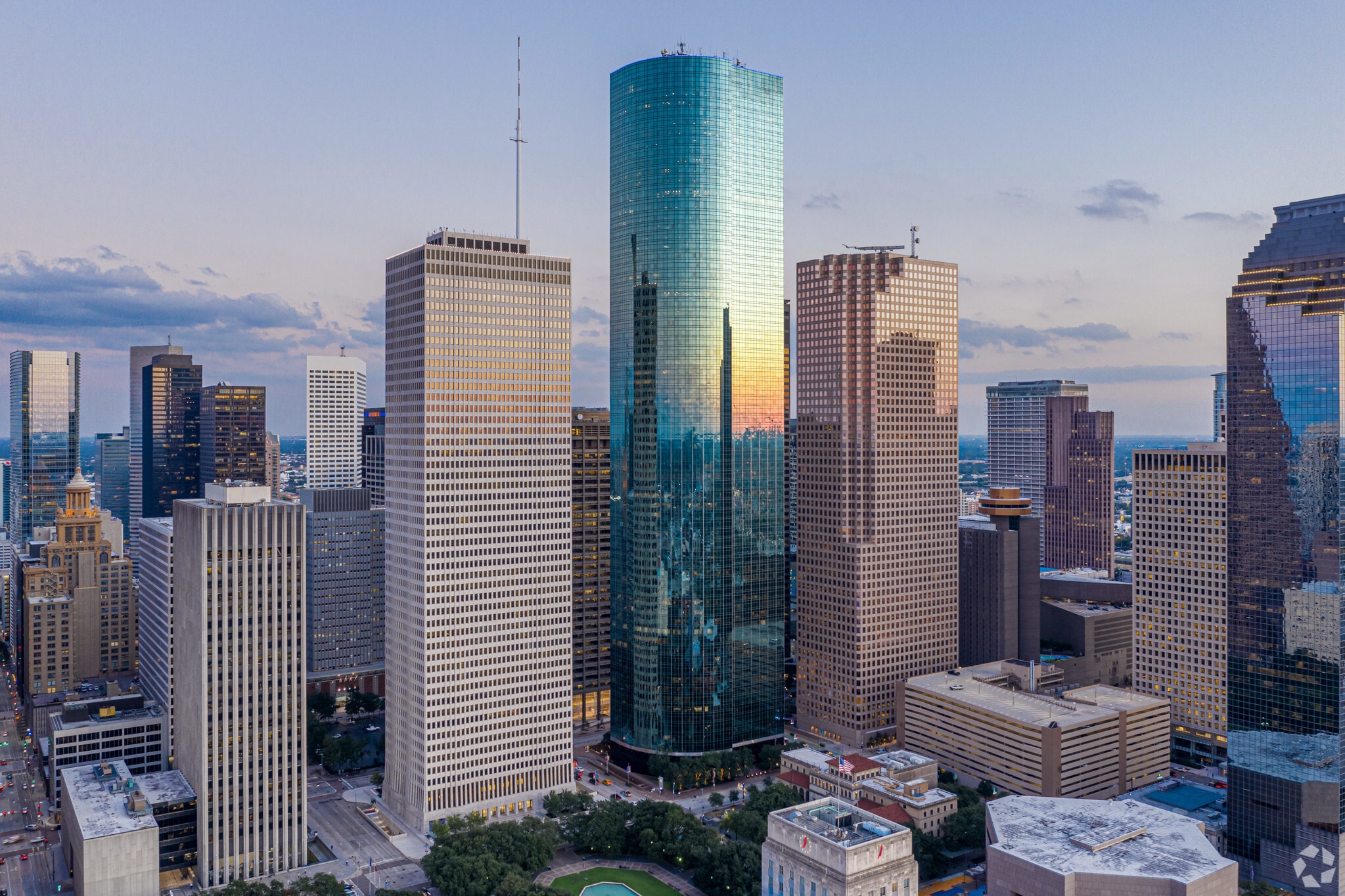 1000 Louisiana St, Houston, TX à louer Photo de l’immeuble– Image 1 sur 68