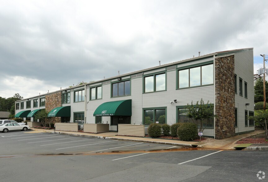 11215 Hermitage Rd, Little Rock, AR à vendre - Photo de l’immeuble – Image 2 sur 4