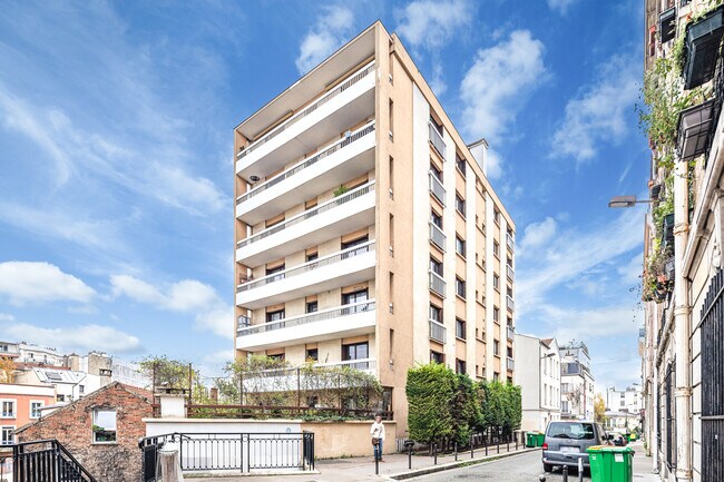 Plus de détails pour 26 Rue De Crimée, Paris - Bureau à louer
