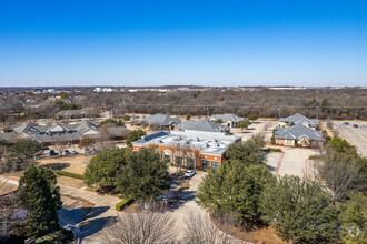 2560 SW Grapevine Pky, Grapevine, TX - VUE AÉRIENNE  vue de carte