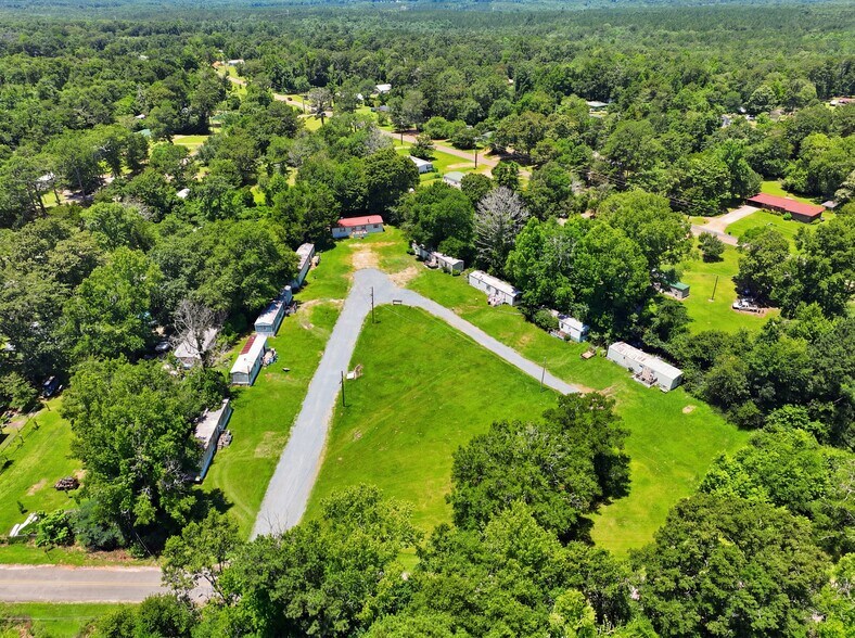 Pineview MHP Portfolio portefeuille de 4 biens à vendre sur LoopNet.fr - Aérien – Image 2 sur 11
