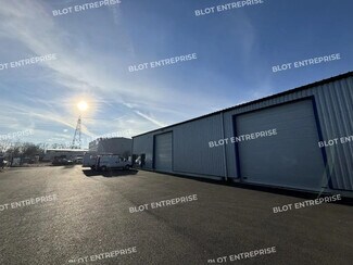 Plus de détails pour Local d'activités à louer