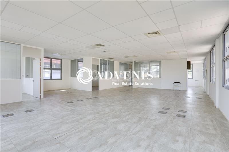 Bureau dans Joinville-le-Pont à louer - Photo intérieure – Image 1 sur 9