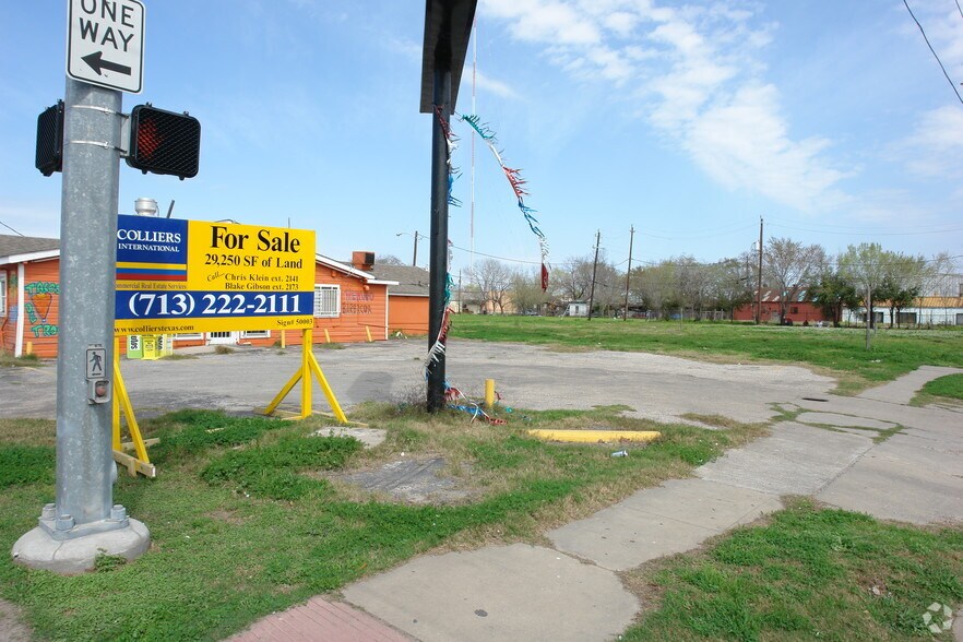 3301 Canal St, Houston, TX à vendre - Photo de l’immeuble – Image 2 sur 5