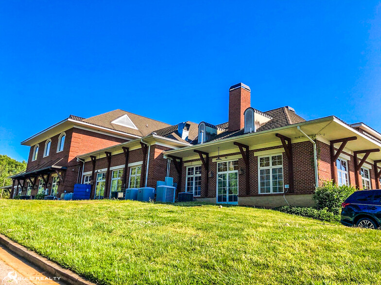 150 Stone St, Villa Rica, GA à louer - Photo de l’immeuble – Image 3 sur 22