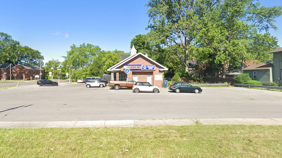 6720 Buffalo Ave, Niagara Falls, NY à louer - Photo de l’immeuble – Image 3 sur 9