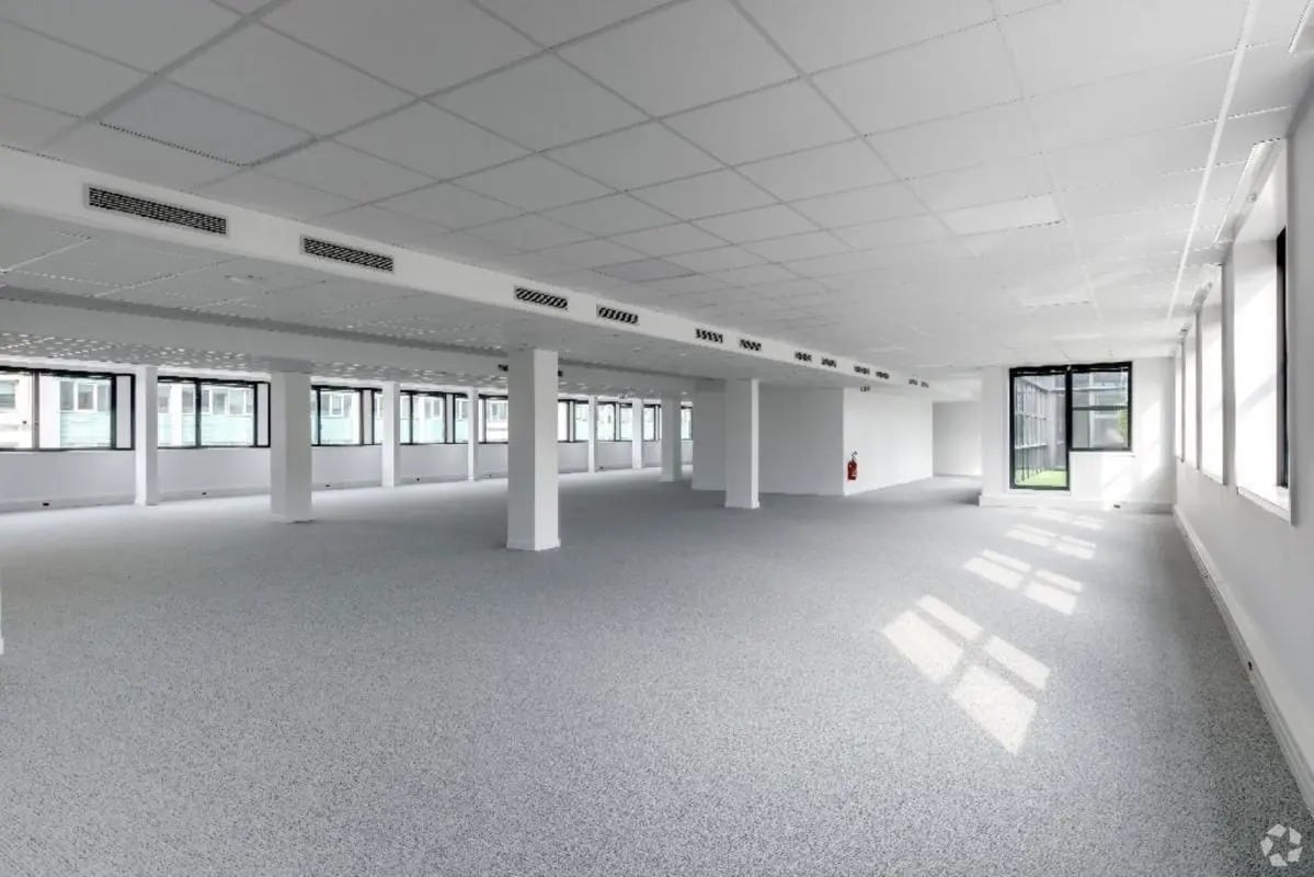 164-170 Rue Victor Hugo, Levallois-Perret à louer Photo intérieure– Image 1 sur 1