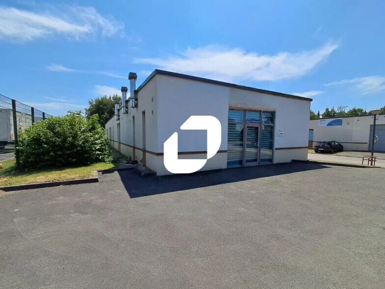 Bureau dans Templemars à louer - Photo de l’immeuble – Image 3 sur 9