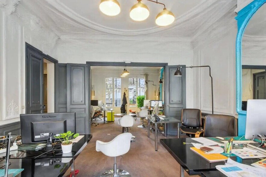 Bureau dans Paris à louer - Photo de l’immeuble – Image 3 sur 13