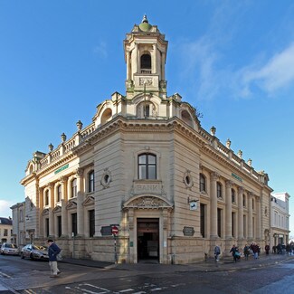 Plus de détails pour 130 High St, Cheltenham - Local commercial à louer