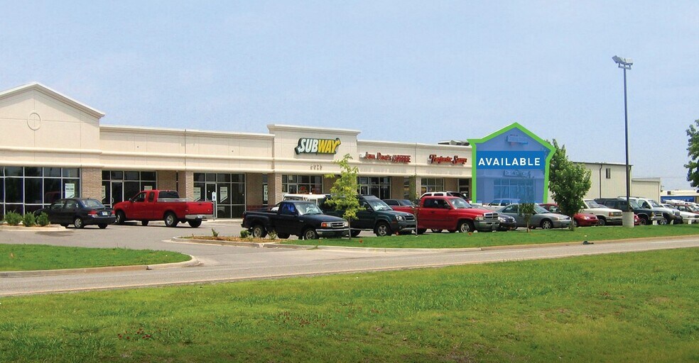 6025 W Reno Ave, Oklahoma City, OK à louer - Photo de l’immeuble – Image 1 sur 1