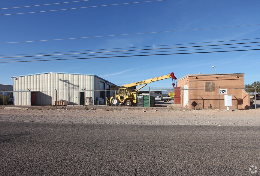 3 Industrial Parcels portefeuille de 2 biens à vendre sur LoopNet.fr - Photo de l’immeuble – Image 2 sur 3