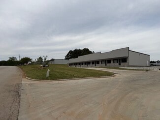 Plus de détails pour 2906 Westward Dr, Nacogdoches, TX - Bureau/Local commercial à louer