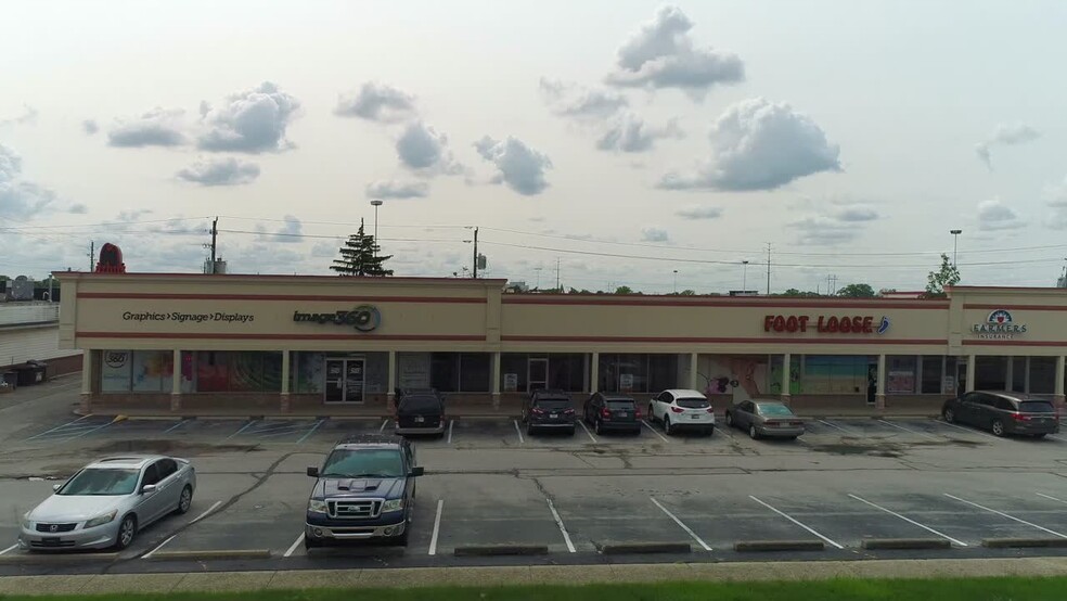 8902-8948 Saint Peter St, Indianapolis, IN à louer - Vidéo sur l’annonce professionnelle – Image 2 sur 3