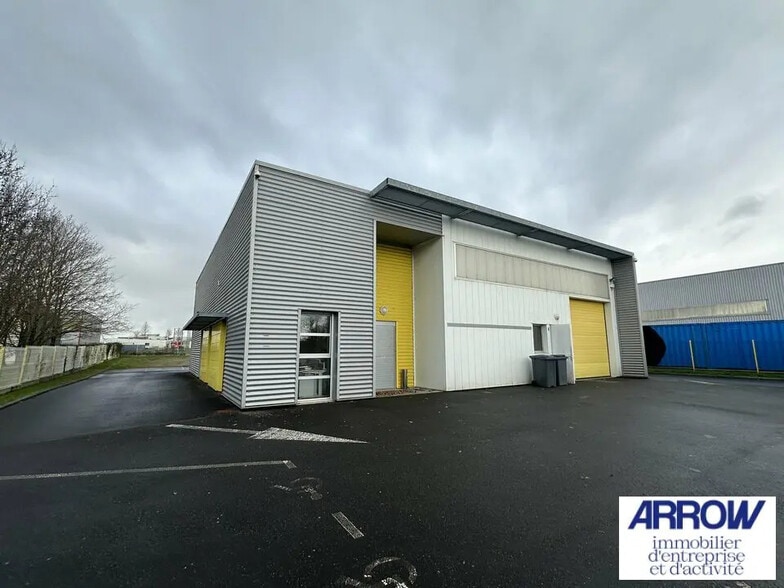 4 Rue Marie Curie, GRANDCHAMP-DES-FONTAINES à louer - Photo de l’immeuble – Image 1 sur 18