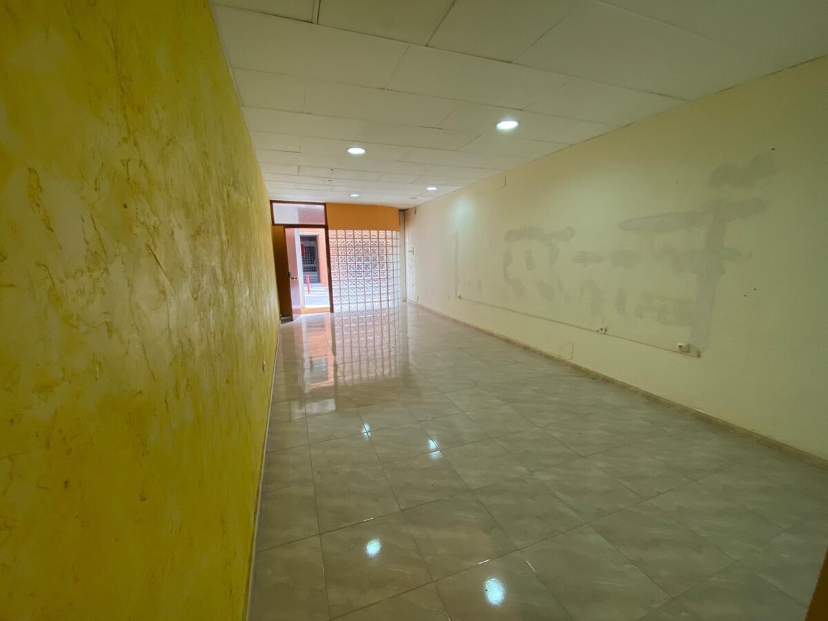 Vilanova del Camí, BAR 08788 - Lot - - - Photo intérieure - Image 1 of 9