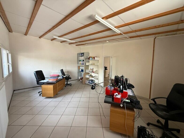 61 Avenue De Strasbourg, Noisy-le-Sec à louer - Photo de l’immeuble – Image 3 sur 5