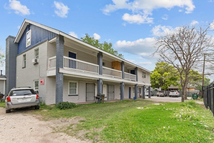 5301 Collingsworth St, Houston, TX à vendre - Photo de l’immeuble – Image 2 sur 13