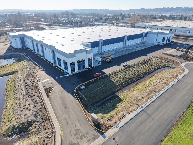 7801 S 202nd St, Kent, WA à louer - Photo de l’immeuble – Image 2 sur 2