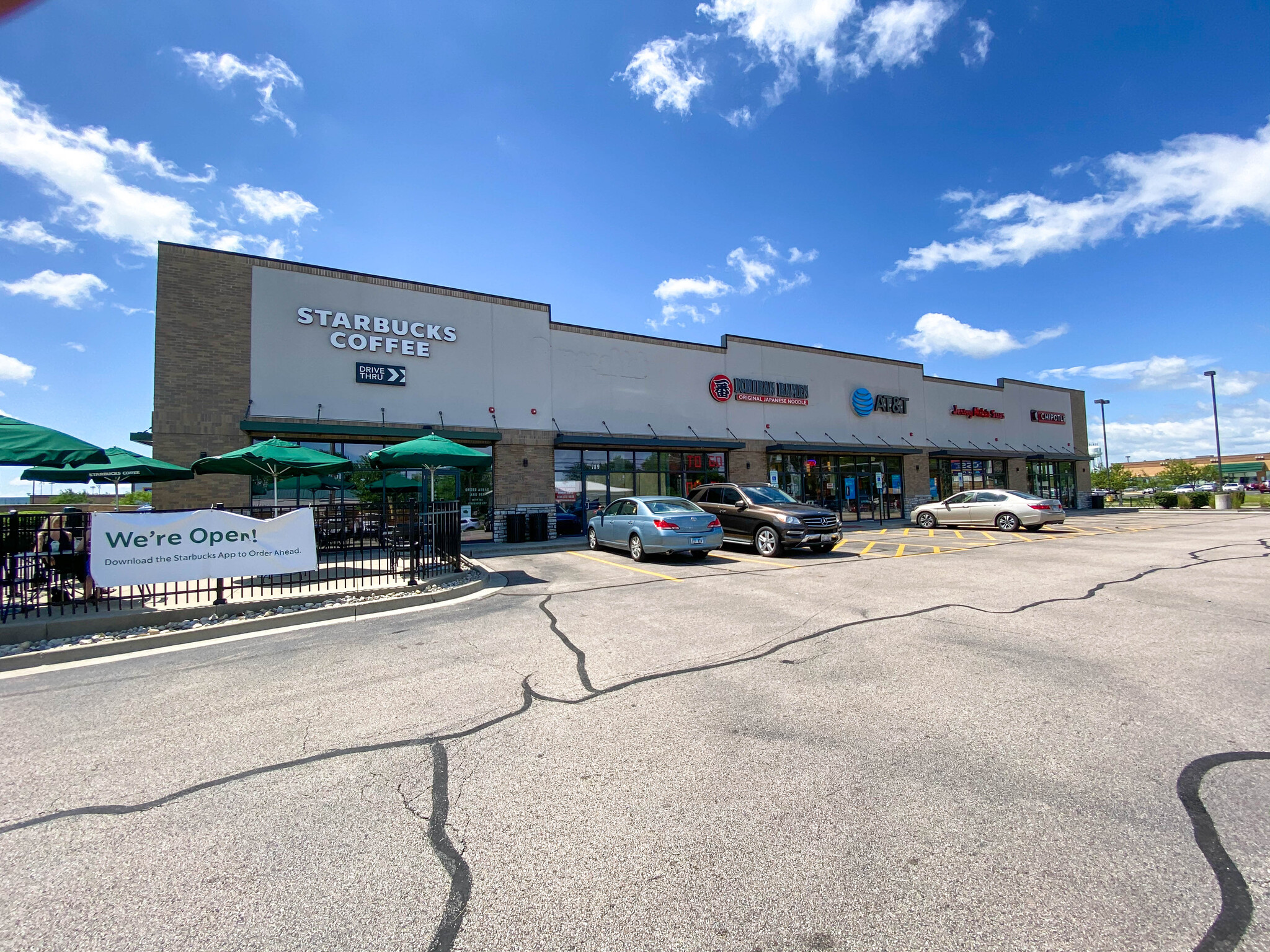 781-791 E Dundee Rd, Palatine, IL à louer Photo principale– Image 1 sur 4