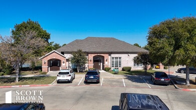 860 Hebron Pky, Lewisville, TX à louer Photo intérieure– Image 1 sur 9
