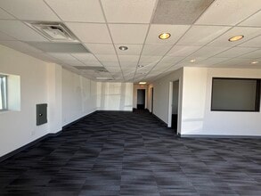700 Van Dorn St, Lincoln, NE à louer Photo intérieure– Image 2 sur 6