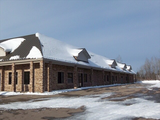 1415 E Green Bay St, Shawano, WI à louer - Photo de l’immeuble – Image 2 sur 2