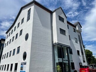 Plus de détails pour Kingsbury Crescent, Staines-Upon-Thames - Bureau à louer