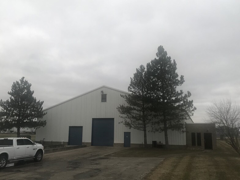 131 Ash Dr, Kimball Township, MI à louer - Photo de l’immeuble – Image 3 sur 14